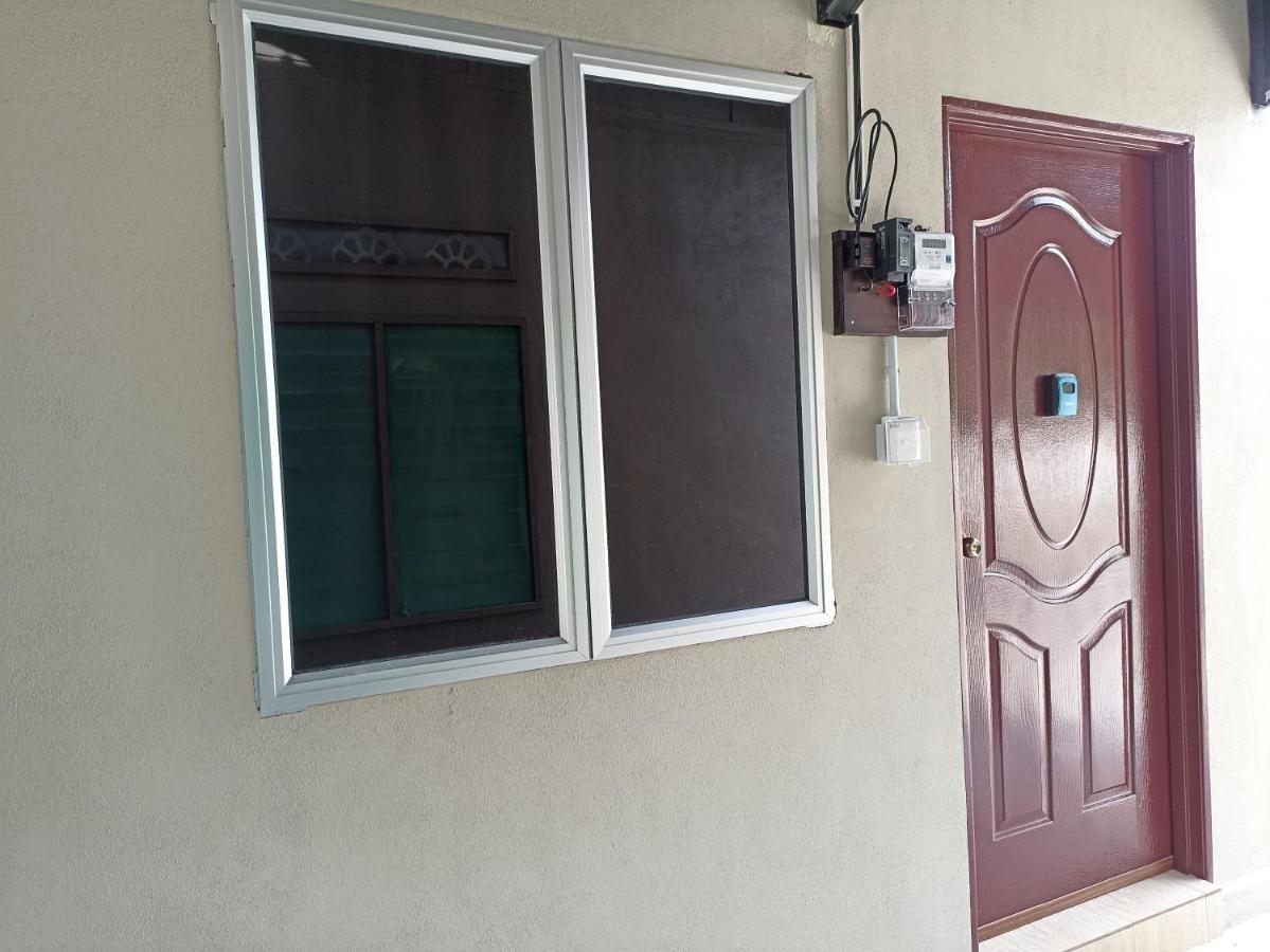 Depulauserai Roomstays Pekan Exterior foto